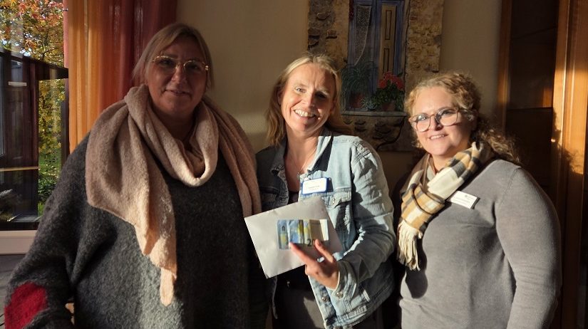 Carpe diem Mettmann übergibt Spende an Franziskus-Hospiz