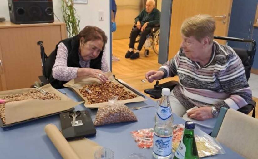 Basteln für den Adventsbasar