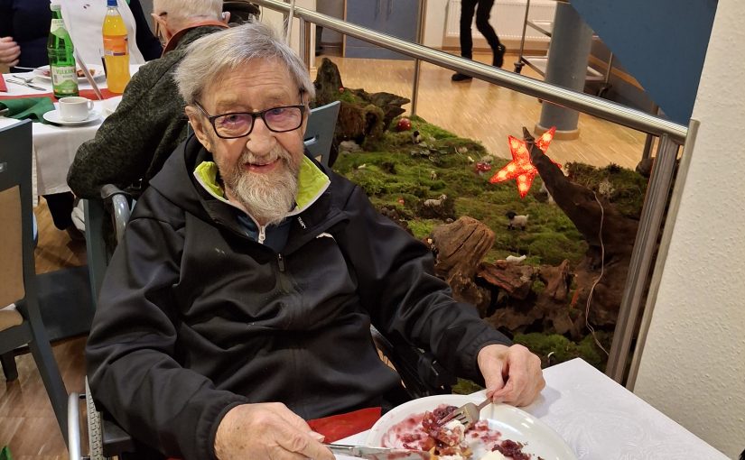 Adventskaffee mit Angehörigen