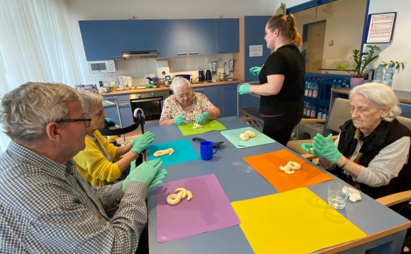 Fröhliche Osterzeit im Senioren-Park